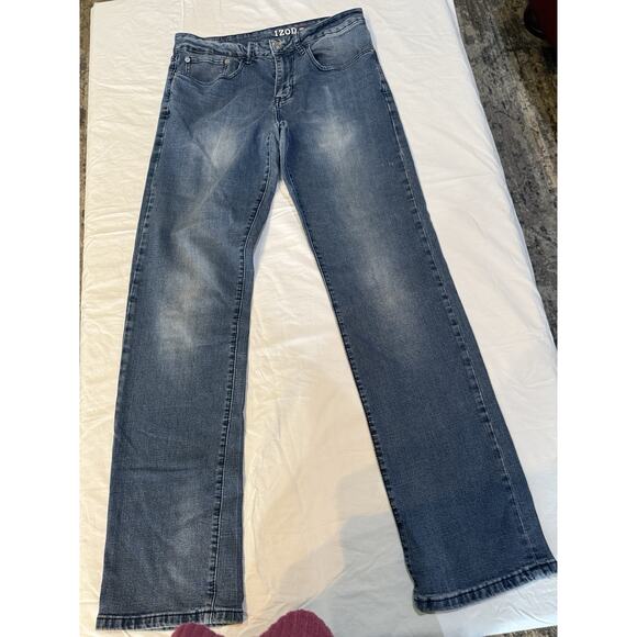 Izod Mens Comfort Stretch Straight Leg Denim Jeans 30x34 NWT - Picture 1 of 11